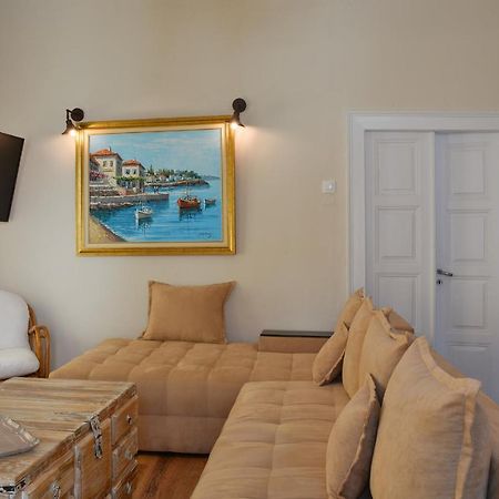The Veranda Of Gavrion-Exclusive, Centrally Located With Seaview Eksteriør billede